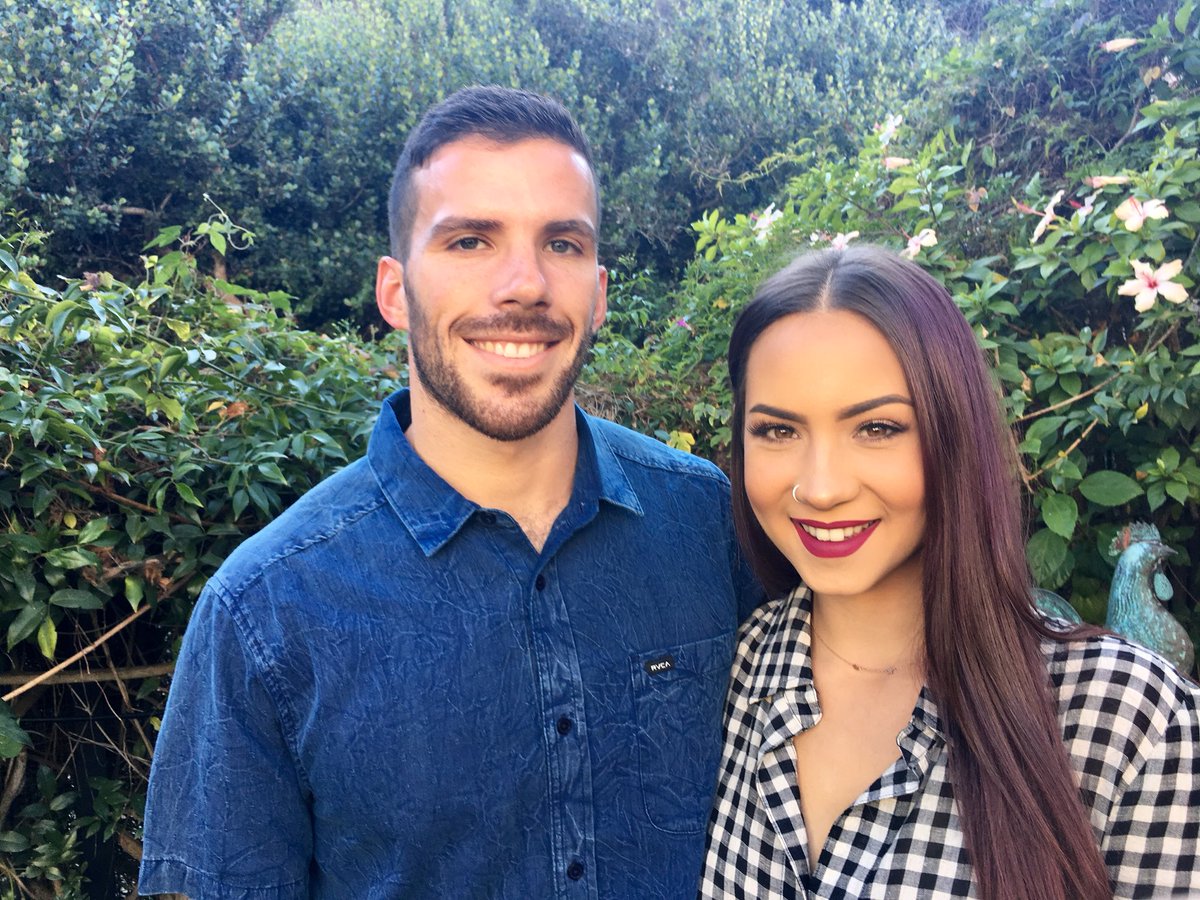 lamchopppppp's tweet photo. Favorite day with my favorite person. Beyond thankful💛🦃🍽 https://t.co/74q3OvUyqL