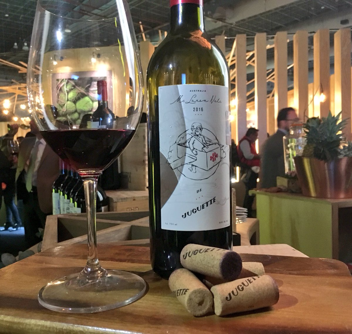 Querido Santa: ...ya te dije. 🎅🏻<a href="/Juguettewine/">Juguette Wines</a> ....Cc <a href="/PaolaNorman/">Paola Norman</a> 😉 <a href="/MillesimeMexico/">MillesimeMéxico</a>