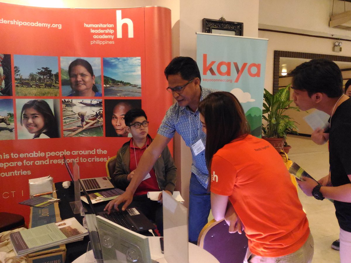 AcademyHum's tweet photo. Our Philippines Center joins hundreds of CSO/NGO network members at #SocDev2017, 24-25 Nov Aberdeen Court, QC, organized by @CODE_NGO Today's topic is on the future of Philippine democracy and the prospects for the CSO sectors. Drop by our booth! https://t.co/aLKGI4bgBB