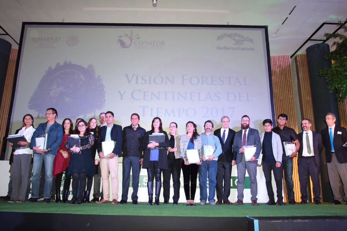 beltran_retis's tweet photo. @CONAFOR @ReforestamosMx @tatohg @Grupo_Bimbo @gobmx @CitibanamexCS @SEMARNAT_mx @RafaelPacchiano @marthagrivas @globalforests @Papalote_Museo @Konniefigueroa Gracias a las y los fotógrafos ganadores, provenientes de siete estados del país, por conectarnos visual y afectivamente con la naturaleza y su importancia. Muchas felicidades. https://t.co/4VM3KLVcH3