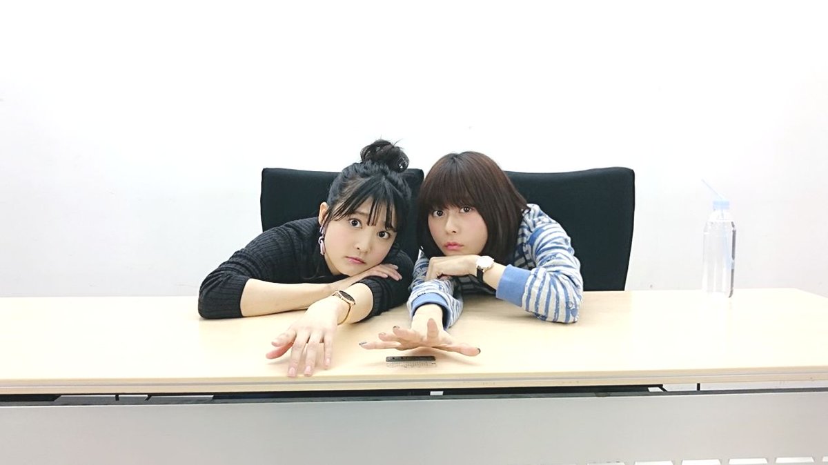 Tvアニメ 少女終末旅行 本日19時よりニコニコ生放送にて 少女終末旅行 1話 6話振り返り上映です 放送中では Girls Radio Tour 出張版 として 水瀬いのりさん 久保ユリカさんによる収録特番もあわせてお届けします タイムシフト予約もお