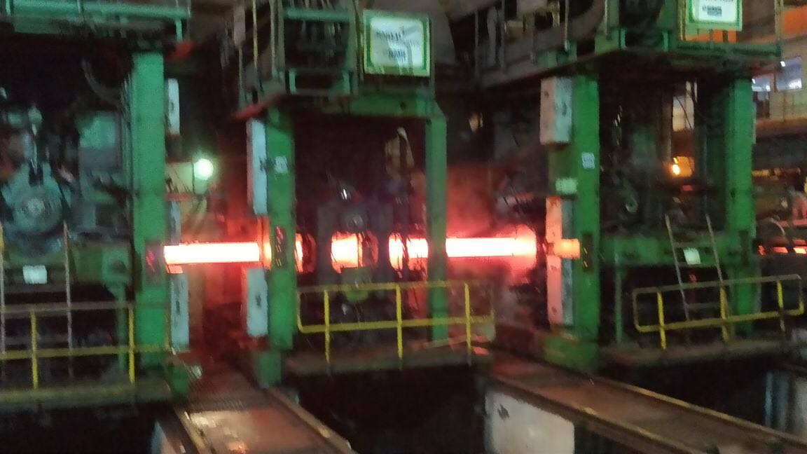 JindalSteel_In's tweet photo. @MPNaveenJindal With this reheat furnace we will be able to produce 1.2 million tonnes of long-rails per annum now. #MakeInIndia https://t.co/cfeCKxLFIe
