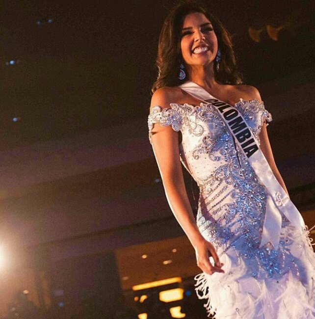 DanielTobon20's tweet photo. #MissUniverse #misscolombia #colombia sigamos los pasos de @LuciaAldana a apoyar a laura. https://t.co/Mkvptvne5Y