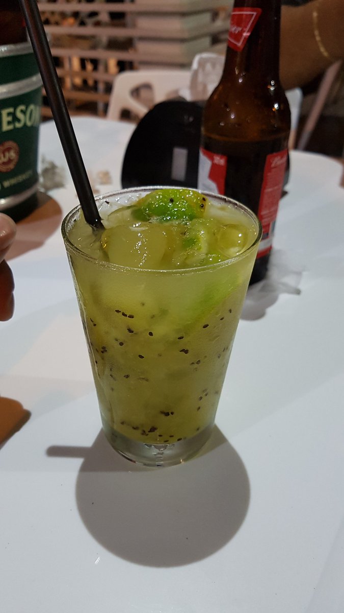 ithaloigor's tweet photo. Quinta-feira com certo teor etílico...
#agentemerece https://t.co/p5yLSdAIRG