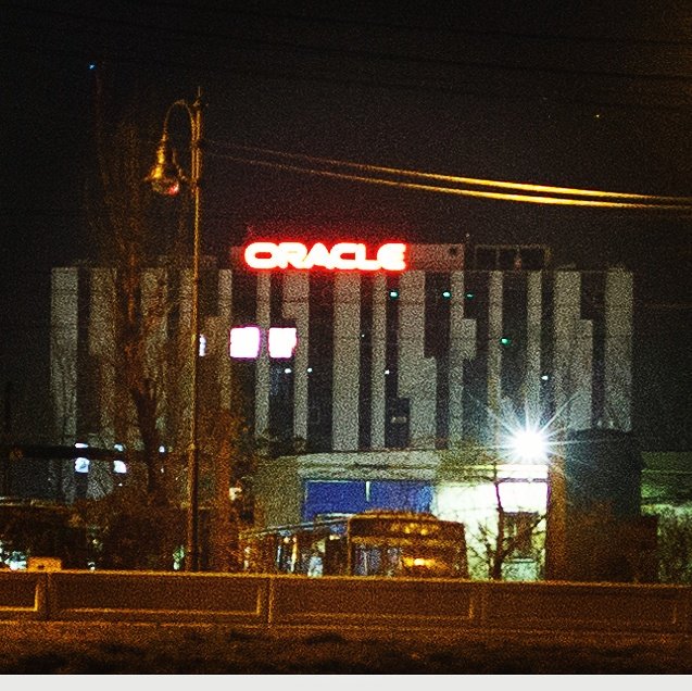 DanZaharia_Iasi's tweet photo. New logos of IT companies on the skyline of IASI. #Oracle #Tester #Extind https://t.co/VvHvO1Ke8j