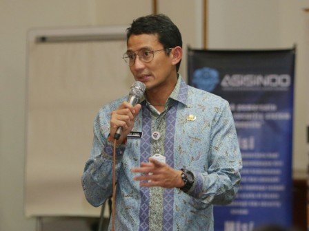 Wagub Jadi Pembicara di Techno Talk 2017 etnikom.com/wagub-jadi-pem…