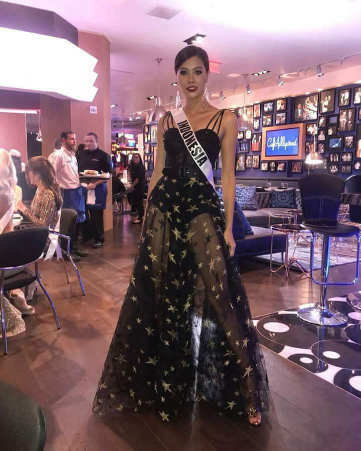 Viona48969692's tweet photo. Star
#MissUniverse 
#Indonesia https://t.co/k6REOL2ySJ