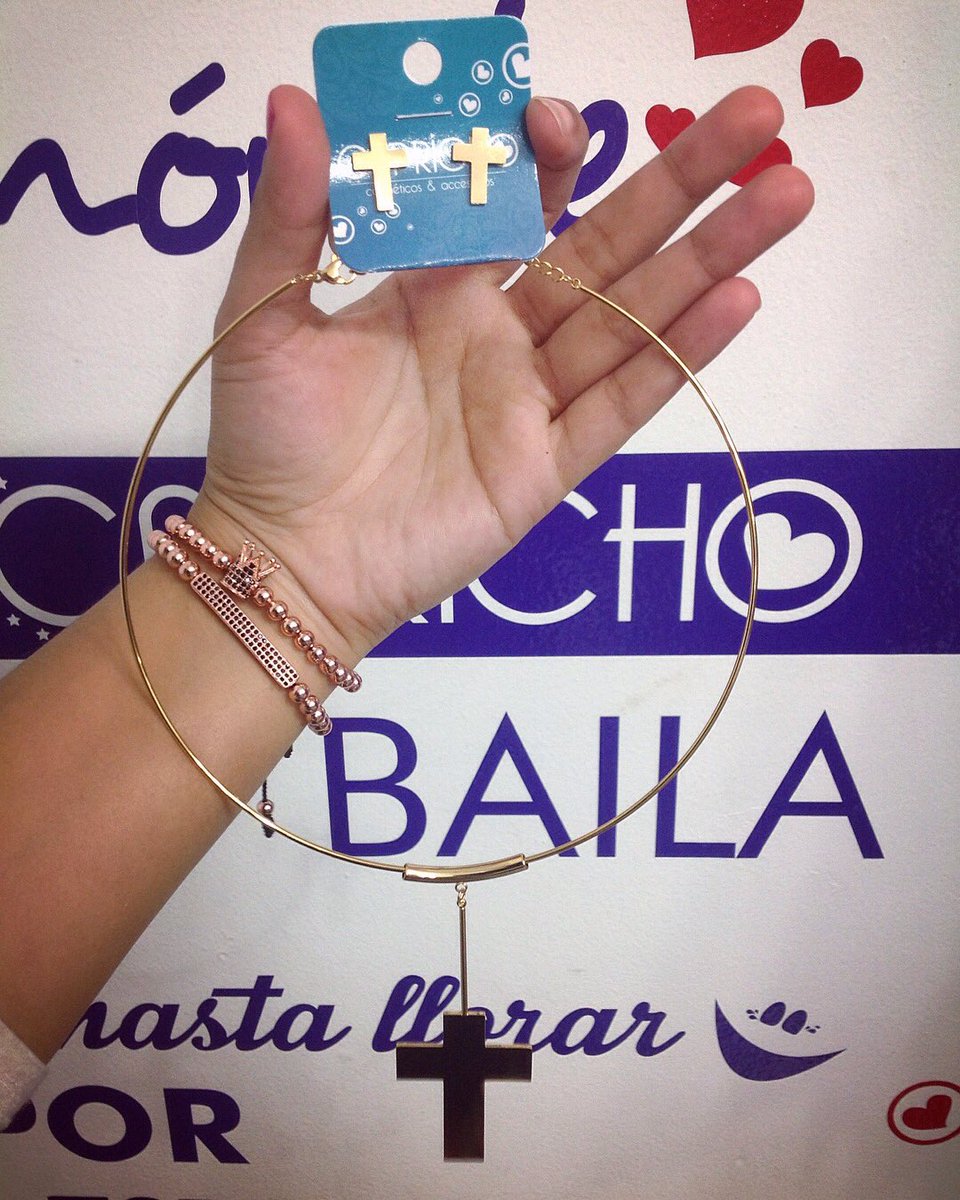 caprichocya's tweet photo. Muchas cosas bonitas este mes llegamos cargadas, así que a madrugarle a Diciembre 🌟🙆🏻🎄🎋 https://t.co/9beUFXf14v