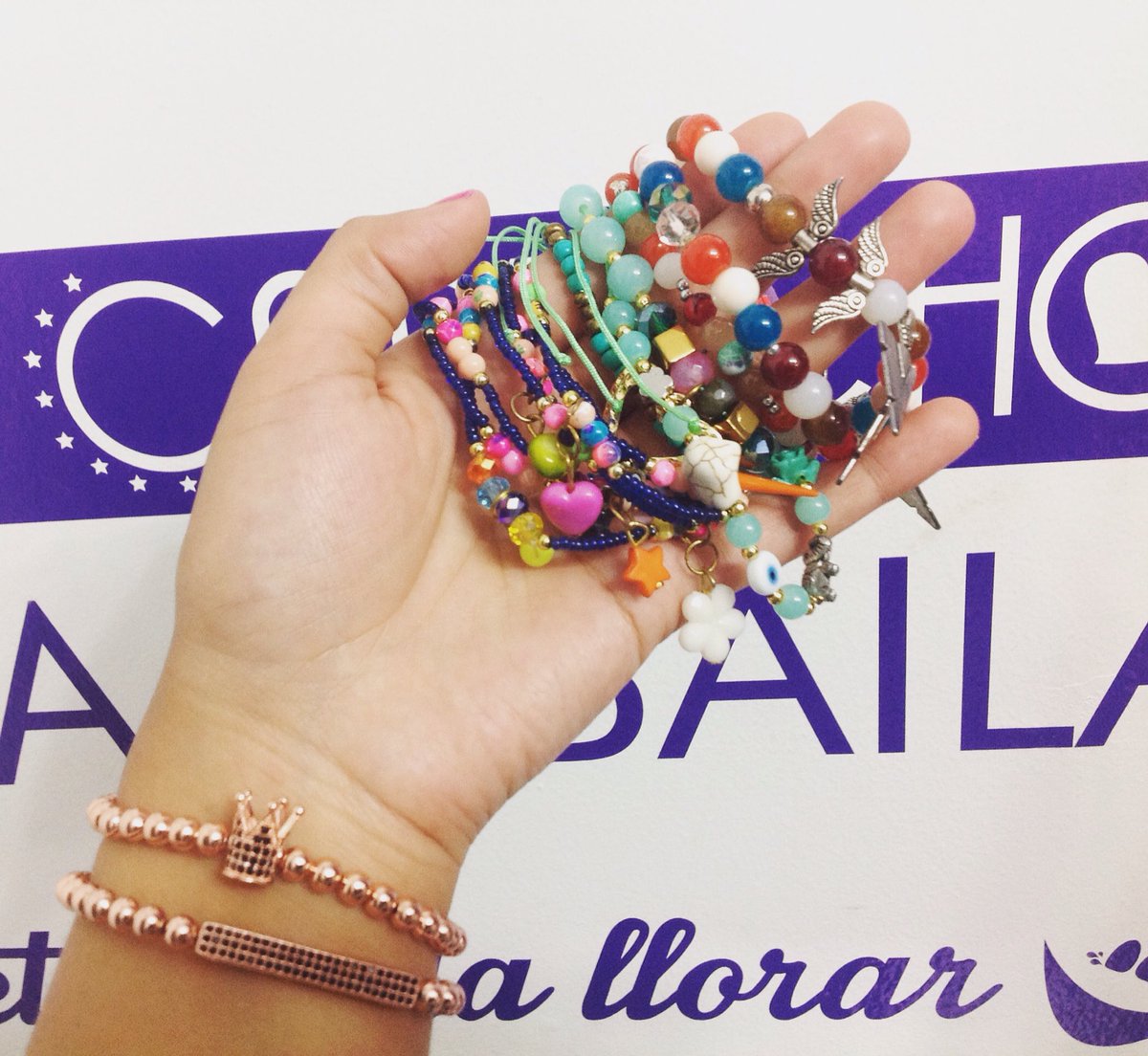 caprichocya's tweet photo. Muchas cosas bonitas este mes llegamos cargadas, así que a madrugarle a Diciembre 🌟🙆🏻🎄🎋 https://t.co/9beUFXf14v