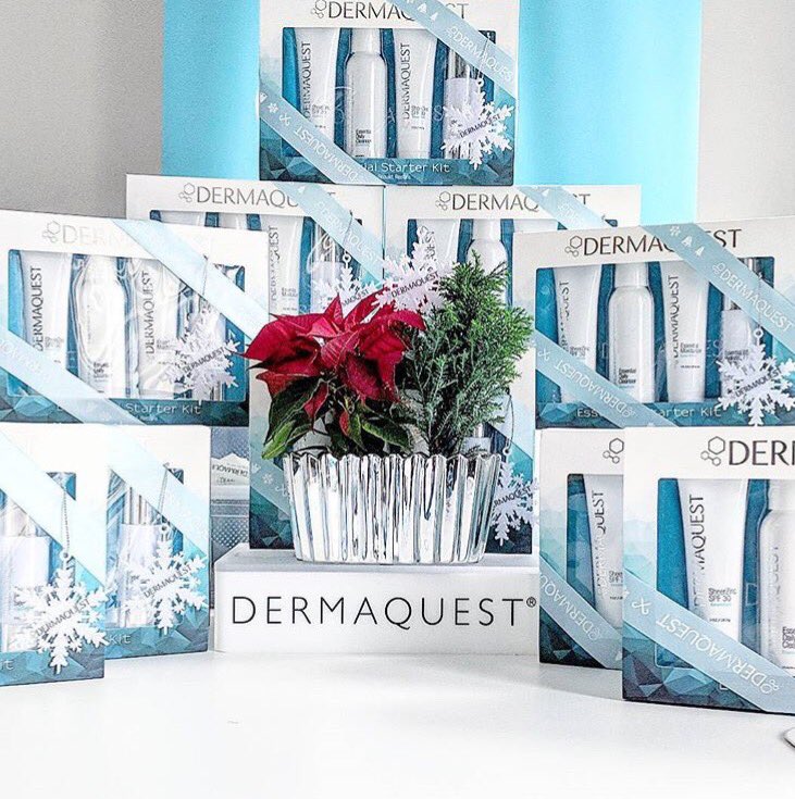 DermaQuest_CA's tweet photo. Our holiday essential kits are now available and looking fab! Get yours while supplies last. Happy holidays! #DermaQuest #canada #skincare #skin #holidaygift #holidaykit #medispa #spa #skinisin #essential #skinkit #Christmas #happyholidays #christmasgift #holidaygift https://t.co/kXyVRXoEFr