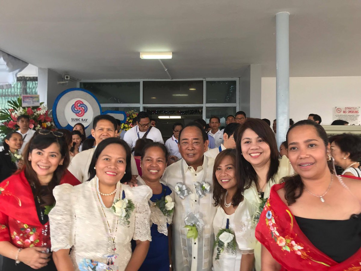 morefunSubic's tweet photo. '@SBMA_SubicBay's 25th Anniversary Celebration! ๐2โฃ5โฃโจ
#OneSBMA #SubicBayat25 #StrongerTogether #TributetotheSubicVolunteers #MoreFunPH #olongapo https://t.co/b7uGNgKuxf