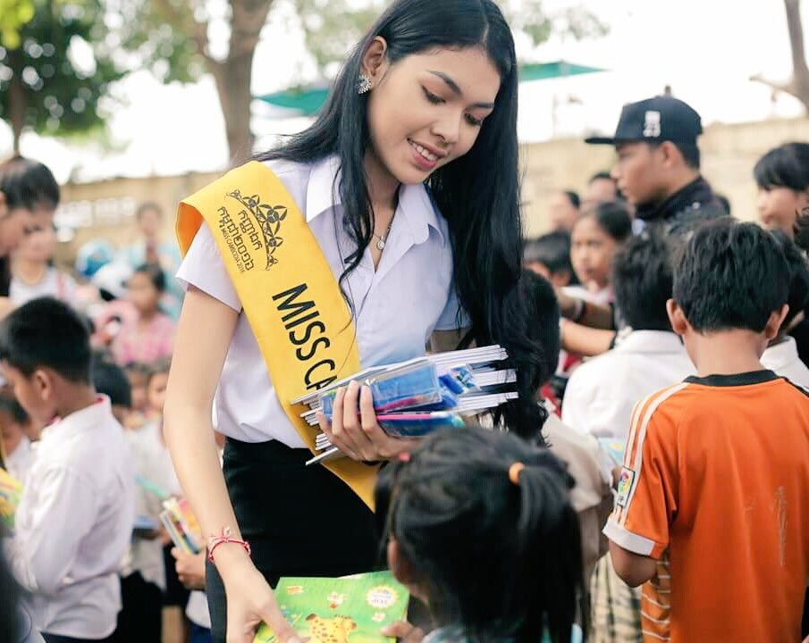 ChanSocheat3's tweet photo. @MissUniverse #MissUniverse #Cambodia https://t.co/fBpQ9GNn5A