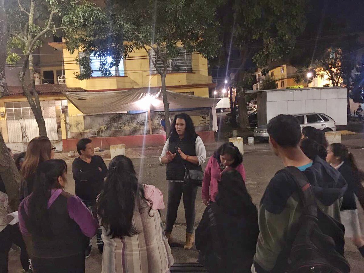 RosarioMorales_'s tweet photo. En Álvaro Obregón cada vez somos más los que luchamos y trabajamos por un verdadero cambio.
Es imprescindible trabajar en unidad y con organización para lograr objetivos reales en nuestra comunidad.
#UnidosSomosMás #ÁlvaroObregón #Distrito18Local #EquipoRM https://t.co/tj7VDK6RiI