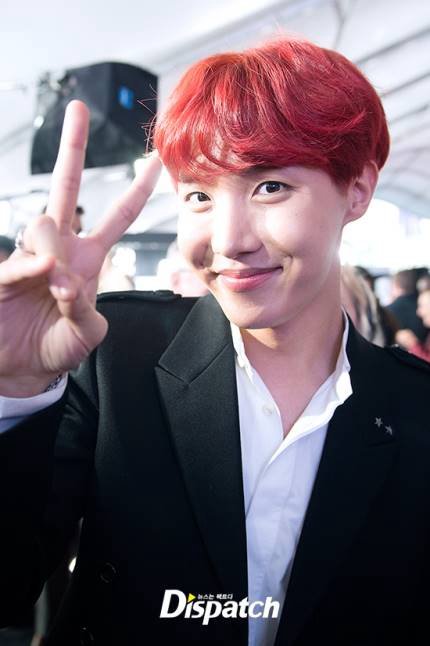 ching_HobiStar's tweet photo. Hobi, I love you💕
You are my sunshine forever💕
2017.11.23
@BTS_twt
#BTS
#JHOPE
#JHOBI
#HOBI
#MYSUNSHINE
#ILOVEHOBI
#JLUCK
#HOBISTAR
#JDOPE https://t.co/9b0zUtlkGa