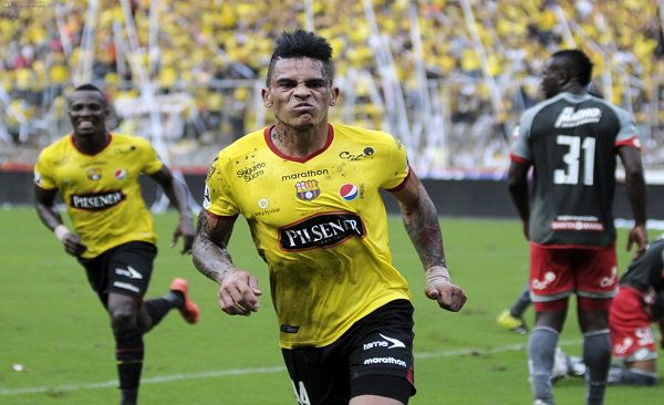 omar_persia's tweet photo. #MVPBridgestoneAlvez  Vamos te lo mereces @9_alvez  lo diste todo en la #Libertadores ..!!! https://t.co/BX1sxSkkkn