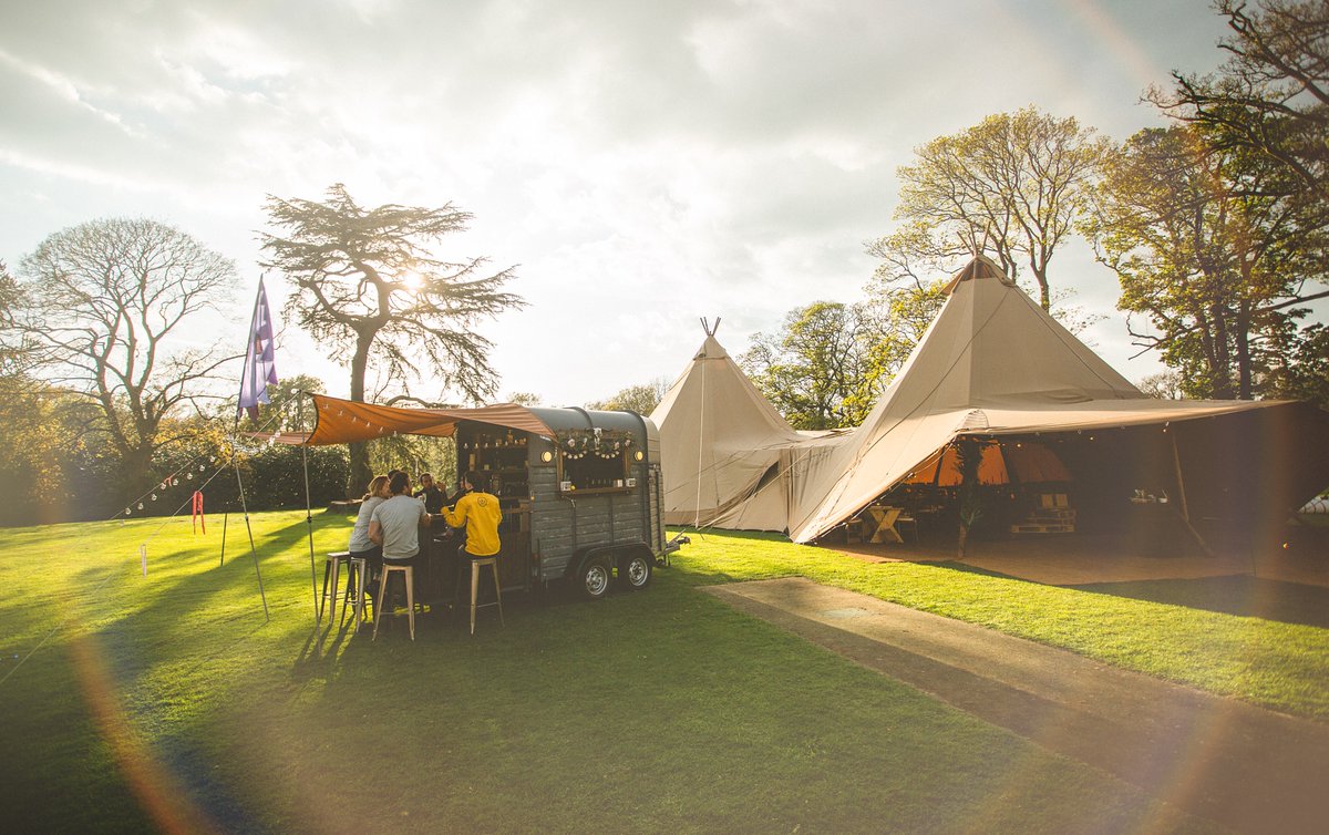 thebohobar's tweet photo. Do you need a cool bar for your event? Get in touch to see our brochure. #bohobar #eventbar #manchesterhour #manchester #barhire #cheshire #northwest #mobilebar #popupbar https://t.co/jEAzUHOy2r