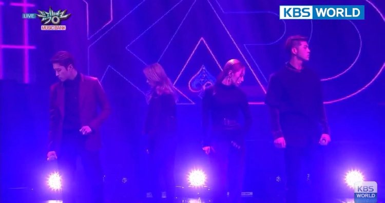 JiwooBR's tweet photo. [#CAP] 24.11.17 KARD 🃏 Apresentando Trust Me no Music Bank. 

| © 4JIWOO https://t.co/ePGHjINR4G