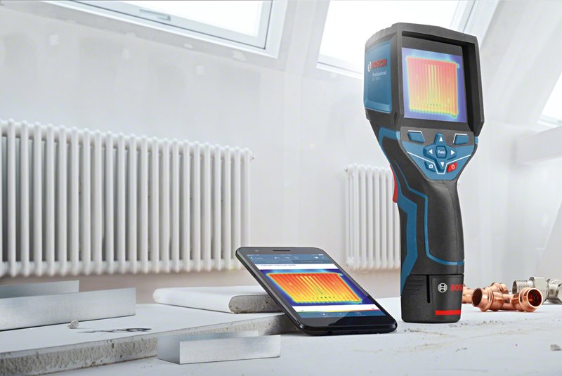 phpi's tweet photo. 🚨 #FREEBIEFRIDAY 🚨 

THIS IS THE BIG ONE! 

We have a Bosch GTC 400 C Professional Thermal Camera up for grabs, worth over £900.

To enter, RT and follow @BoschPro_UK before 8/12/17. You could have an extra reason to celebrate this Xmas 🎅 

More info: https://t.co/3Uyrkp6HrQ https://t.co/nj2SxS2LIZ