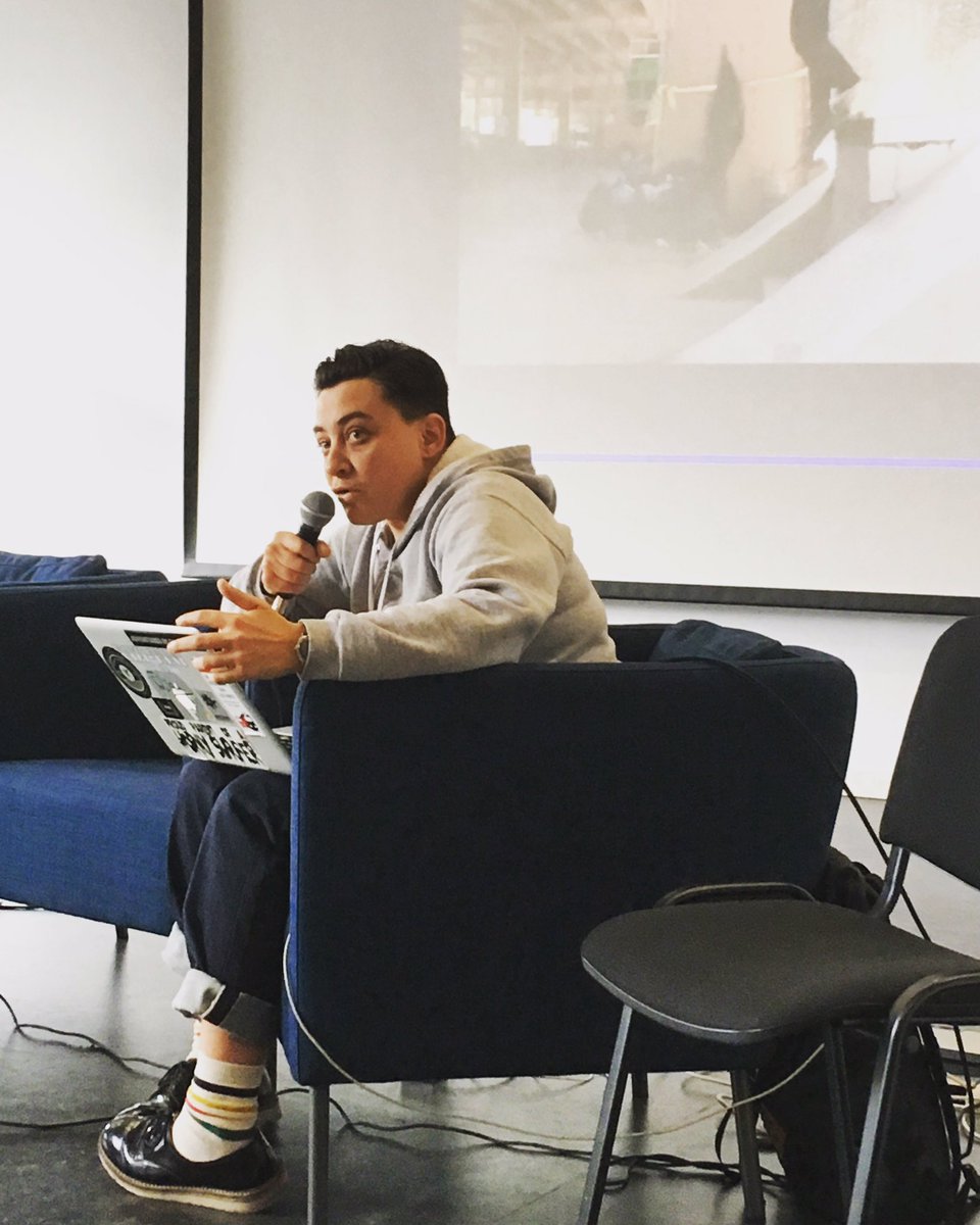 s_fredriksson's tweet image. Quelles sont les limites administratives de la citoyenneté ? Tiphaine Kazi-Tani #SemaineIP #DesignDI  c/ @fredsultan