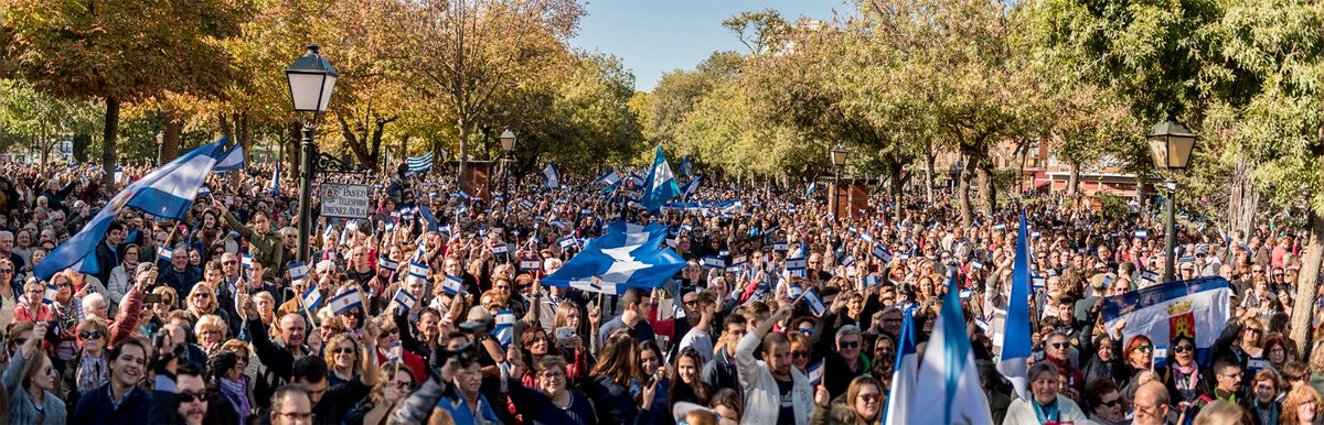 TwetEbora's tweet photo. No nos hemos olvidado, solo estamos cogiendo fuerzas, así que de verdad queréis vernos otra vez en la calle, pero no será en Talavera, sino en Toledo o en Madrid.
ESTAMOS HARTOS DE FALSAS ESPERANZAS Y DE MENTIRAS
#TalaveraPorSuFuturo @sostalavera https://t.co/fRDhyj6GsI