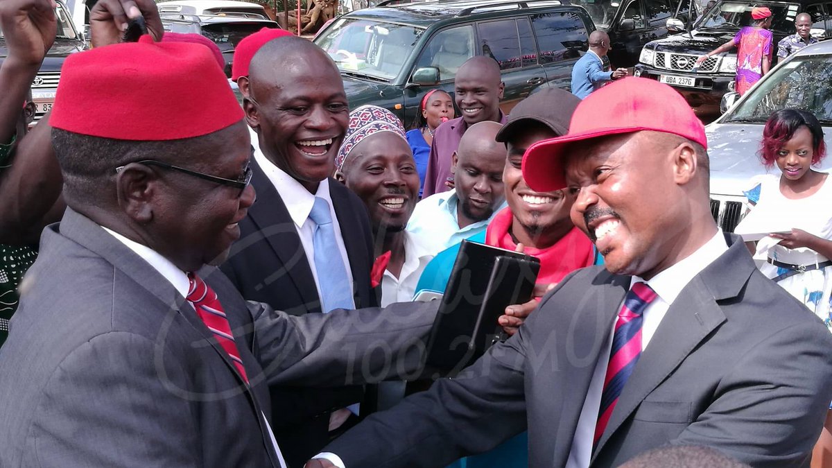 Biks256's tweet photo. At the end of everything happening now, @FDCOfficial1 brings us together. The spirit of ONENESS should keep the party together. @ByamugishaMoses @mugishamuntu @PatrickAmuriat @kizzabesigye1 #FDCDecides2017
#FDCElections17 #FDCElections https://t.co/0f6TI6t9M1