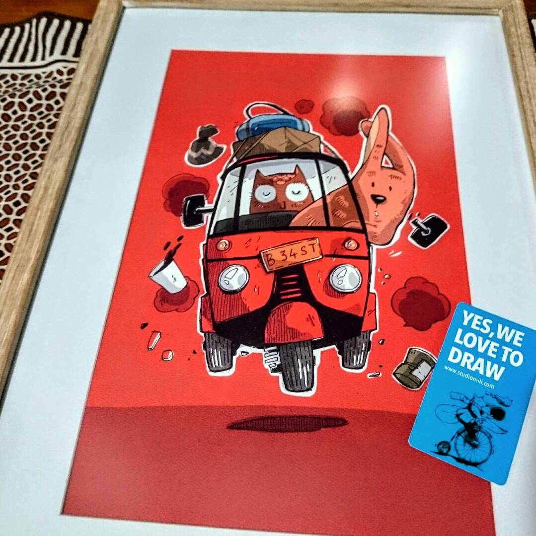 studiomili's tweet photo. "Rush Hour" in wooden frame. Ready to the delivery. Feel free to make the purchase my friends 😊☕👍 #studiomili #illustration #art #shop https://t.co/nzmuhk3gpJ
