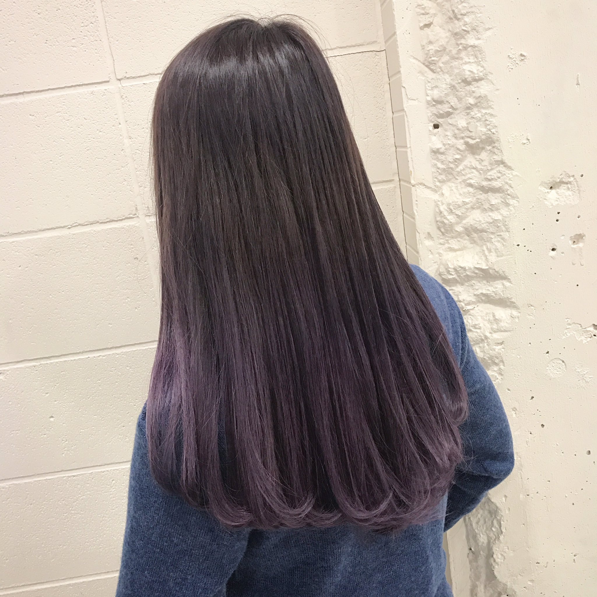 Twitter 上的 川畑晋也 原宿 美容師 ハイトーンヘアー グレーアッシュxラベンダーピンクグラデーションカラー 毛先ブリーチ後に根元 中間は グレーアッシュにし 毛先はラベンダーピンクでグラデーションしました 原宿 派手髪 ダブルカラー インナーカラー
