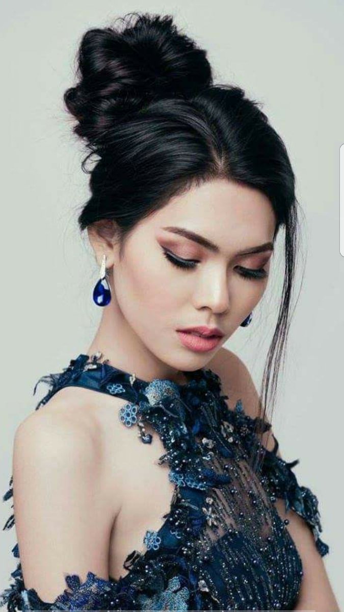 ChimSineng's tweet photo. #MissUniverse#Cambodia https://t.co/pqxgOSBhrg