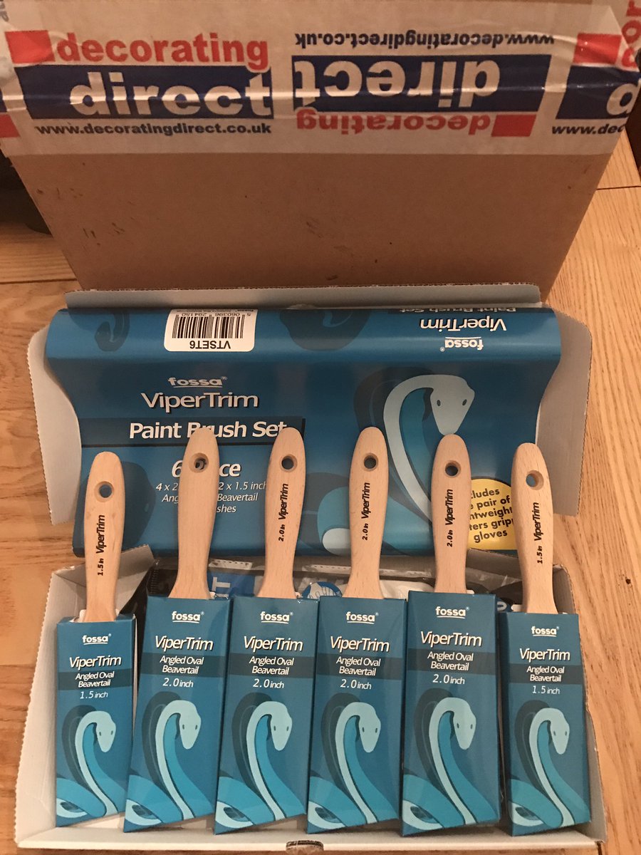 SJCDECOR's tweet photo. @decoratingdirec prize arrived late last night. Can't wait to dip these, will report back with the results. Thanks again 👍👏#vipertrim #fossa https://t.co/VORtV0yckh