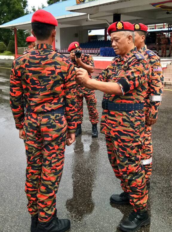 24/11/17 YS @Kom_ABPMWTimur sempurnakan pentauliahan Advisor STORM kepada PPL Negeri Perlis <a href="/KP_bombaJBPM/">YAS Dato' Sri Abdul Wahab bin Hj Mat Yasin</a> @bombaJBPM