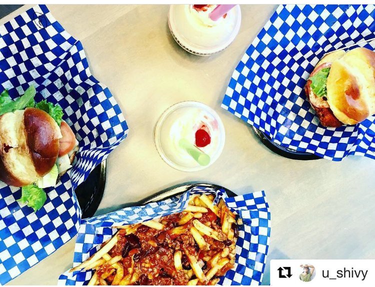 boardwalkcanada's tweet photo. Shakes burgers and #boardwalkfries great snap📸 @u_shivy #instagram #customerpost love sharing culinary adventures! #casualfastfood #yycfoodie #boardwalknow #livetocook #yyc #airdrie #cochrane https://t.co/v6IRM4d0SG