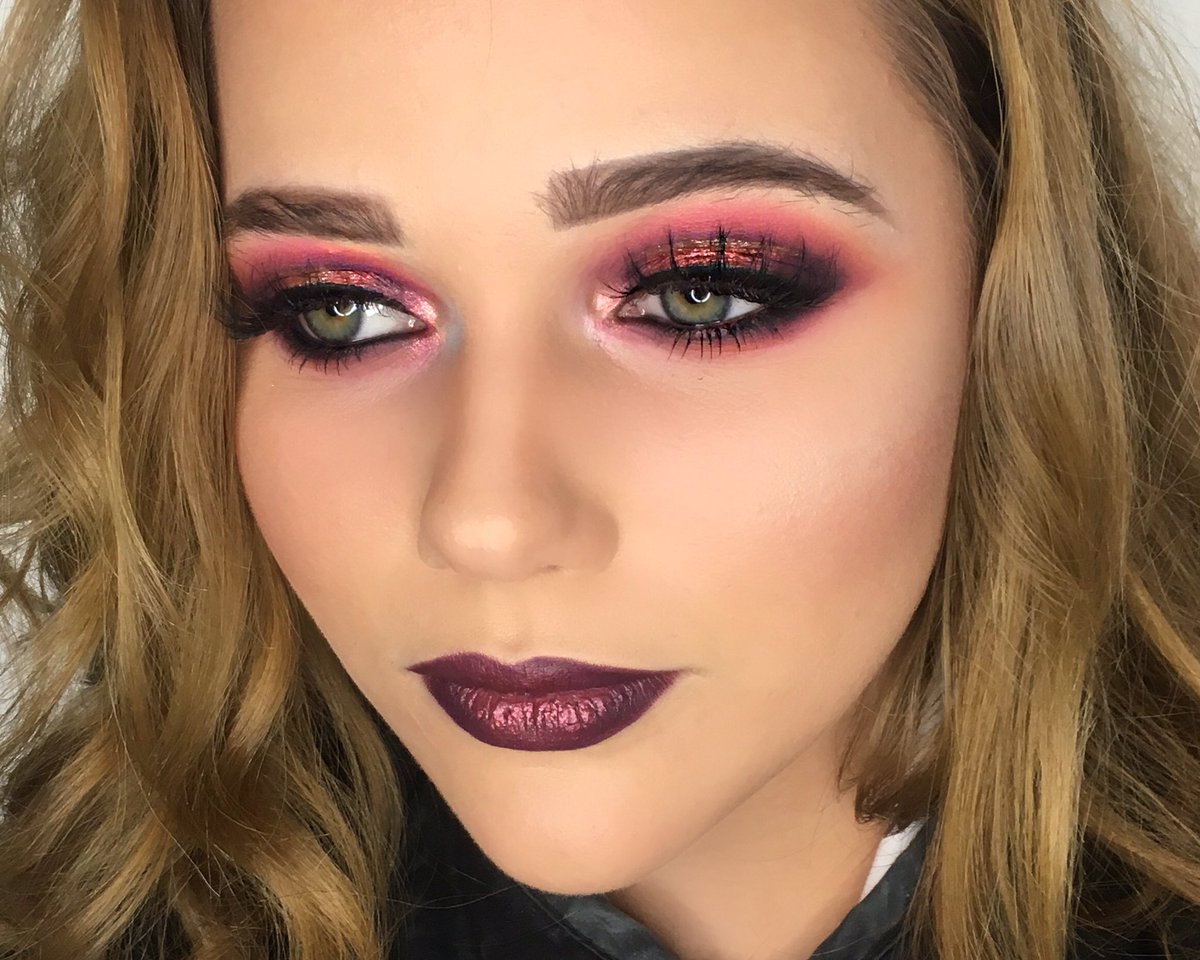 PowderRoomLiv's tweet photo. Tukish delight inspo on this gorgeous face , used morphe and illamasqua #illamasqua #eldorafalselashes #morphe https://t.co/Ph2Yu23VuP