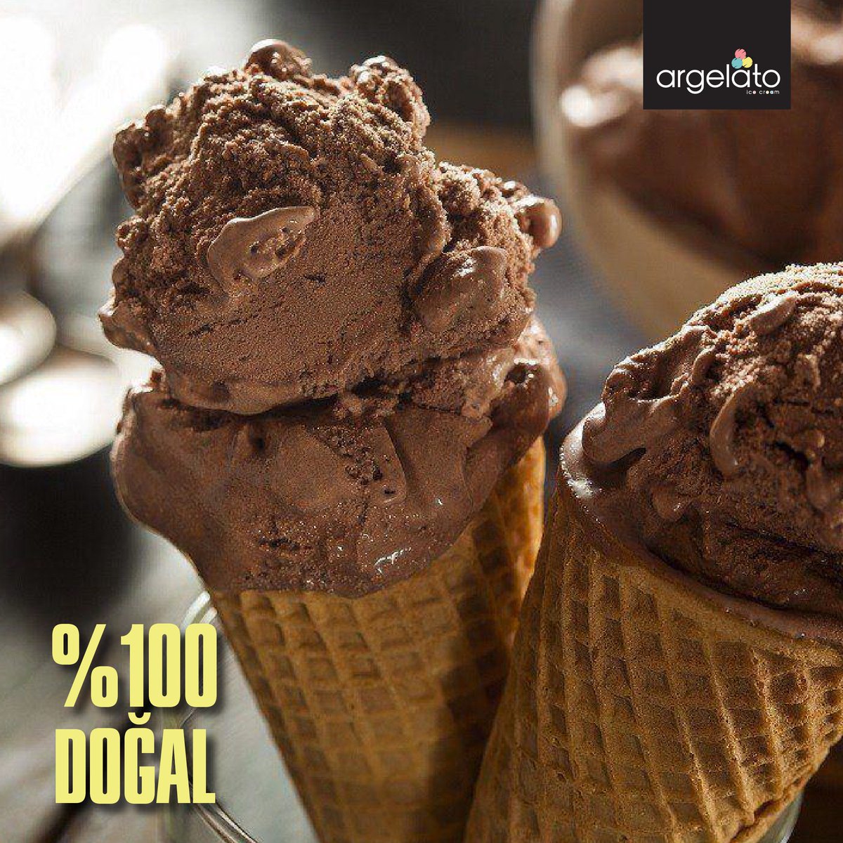 Çikolatalı dondurma bir gün olsaydı bizce Cuma olurdu, ya sizce ??
#argelato #gelato #dondurma #icecream #fresh #doğal #natural #yummy #Friday #fridayfun #fridayfunday #fridaymornings #fridayafternoon #fridaynight #fridaymood #fridayinspiration #fridaymotivation #bestdayoftheweek