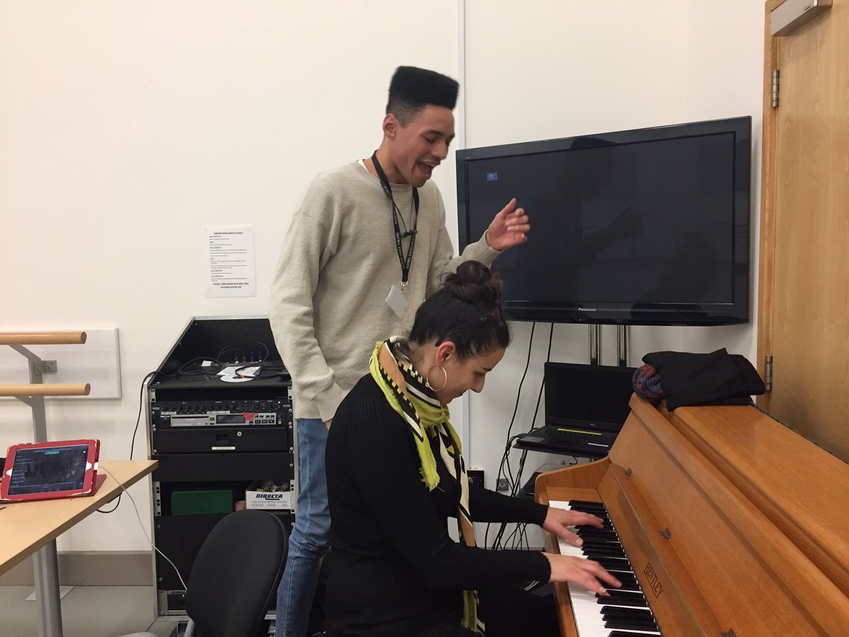 PhoenixLeeds's tweet photo. Look who came into our studio yesterday. What a vibe. #Windrush 2018 https://t.co/Rmtvc9pekh