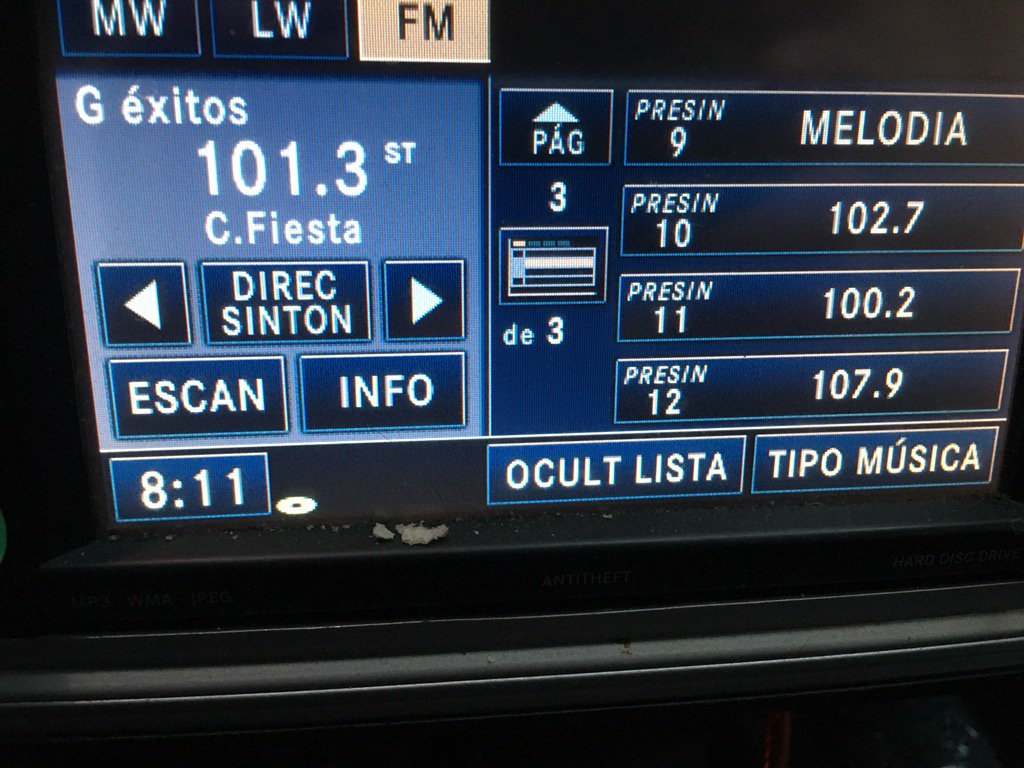 Escuchando a <a href="/ertrivi69/">Manuel Triviño</a> #AndaLevantaV24 <a href="/canalfiesta/">Canal Fiesta Radio</a>, #HoyConciertoEnPamplona de <a href="/OficialDaniJ/">DANI J</a>, #ConElADondeVaya 😅😬😉