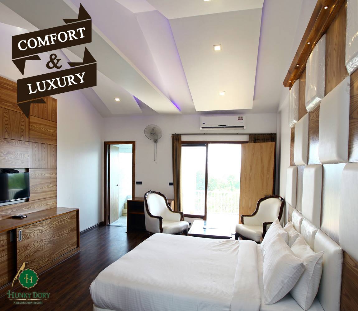 BWhunkydory's tweet photo. #Experience an #unbelievable #comfort & #luxury as u spend a vacation with us @BWhunkydory!#peaceful #enjoyablestay #besthotel #worldclassamenities #sophisticated #relaxingstay #holidayretreat #ambience #pathankot #spaciousroom #largebathrooms #contemporarystyle #mountains #hills https://t.co/9kln8HH61m