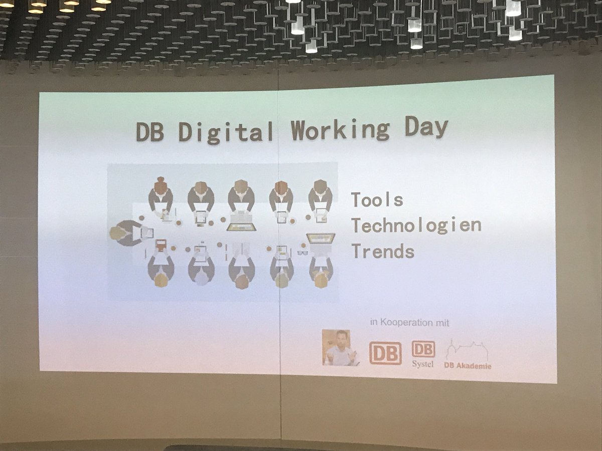 fu_turedesigner's tweet photo. Startschuss mit Key Note in den Tag 30 Stockwerke über Frankfurt 😮#DBskydeck im Innovation Circle zum DB Digital Working Day #digital #social #innovationmatters 🤙🏼 https://t.co/hQzKQMtYfx