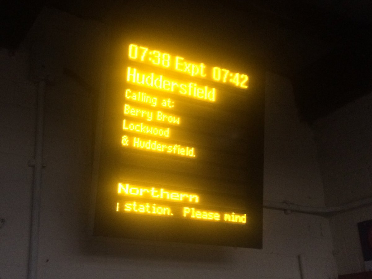 CharlesHeslett's tweet photo. The first part of the jigsaw's in place...#NorthernSnail #TranspennWhine #Fivedaysofdelaysinarow #Exciting https://t.co/4yFuOjd95V