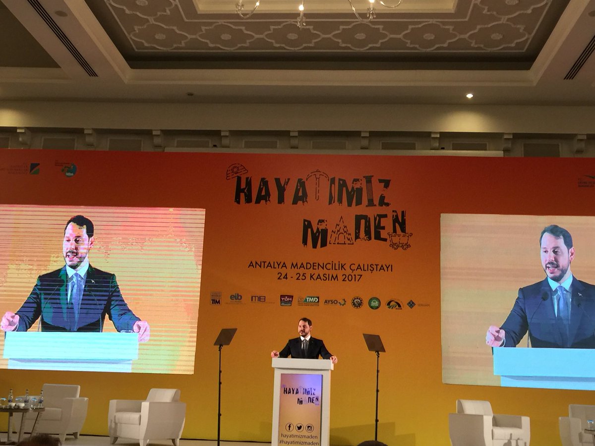 zuhalmansfield's tweet photo. Maden çalıştayındayız, genç, dinamik Enerji Bakanımız Sayın Berat Albayrak bütüncül projelerini anlatıyor #gelecekgüzelgelecek 
#antalya #hayatımızmaden #hayatimizmaden #işimizgücümüzmaden #işimizgücümüzmermer 
@TCEnerji https://t.co/kB86iNDIKZ