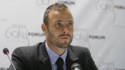 SABCNews's tweet photo. BREAKING: The Supreme Court of Appeals has extended Paralympian Oscar Pistorius jail sentence from six year to 13 years and five months. https://t.co/Wk0xGyPi78