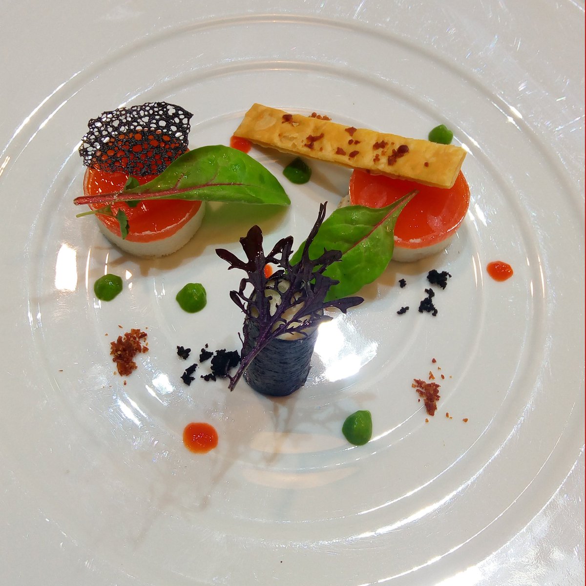BrandadeCoudene's tweet photo. Quand un chef étoilé cuisine la brandade #coudene, ca donne ça ! https://t.co/BKlA7hT9Lm https://t.co/GOXaMsjz4l
