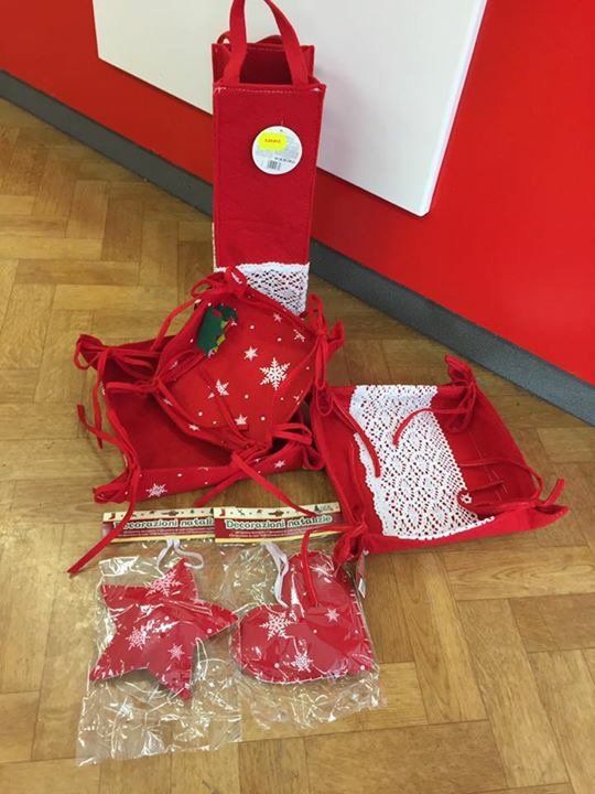 SqrupsElche's tweet photo. Ya ha llegado la #NAVIDAD a Sqrups! 🎄🎁

¡Adorna tu casa con el mejor diseño italiano a precio Sqrups! 🏡 🤙🏻 *desde 50 cts👀

Y como ya sabes... en Sqrups! todos los días son #BlackFriday 😀👌 https://t.co/luvLjIUhJO