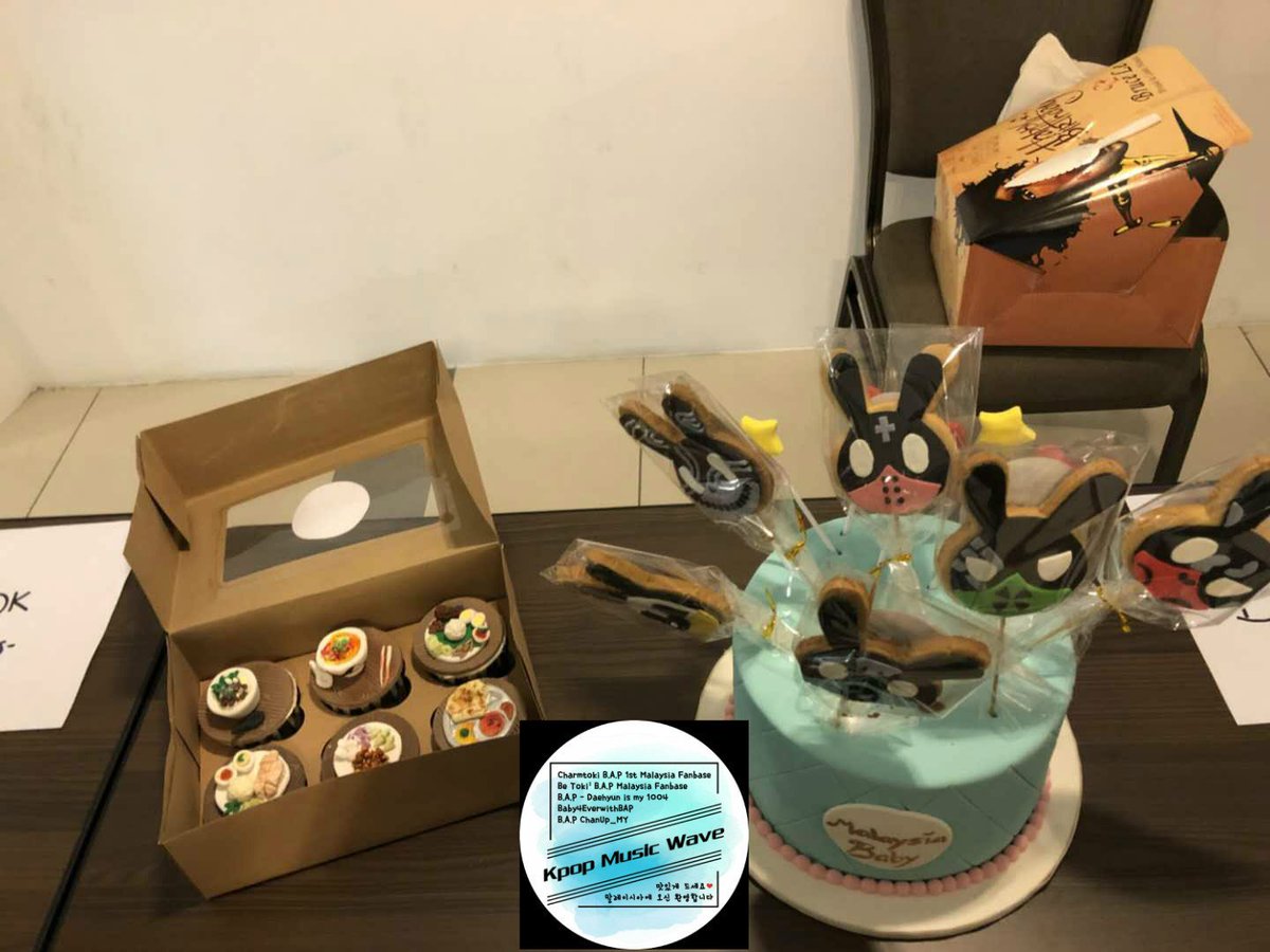 BAPMALAYSIA's tweet photo. [CAKE SUPPORT PROJECT] 
We are giving away special Cake support to our B.A.P. 
막있게 드세요.
말레이시아오긴 환영헙니다.@ZELO96 @BAP_Daehyun @BAP_Bangyongguk @BAP_Youngjae @BAP_Himchan @BAP_Jongup 
#KpopMusicWaveinPenang #kpopmusicwave2017 https://t.co/C7ESDfgiwi
