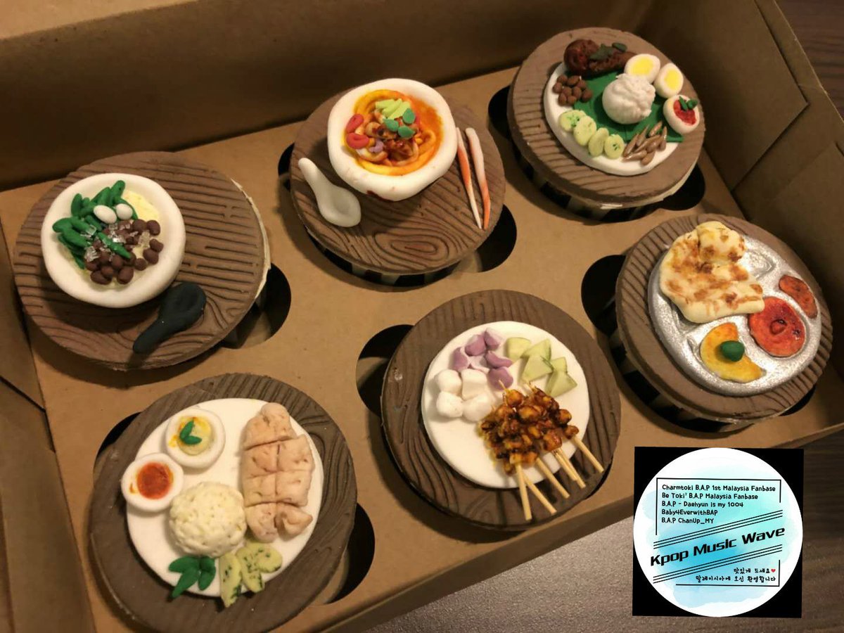 BAPMALAYSIA's tweet photo. [CAKE SUPPORT PROJECT] 
We are giving away special Cake support to our B.A.P. 
막있게 드세요.
말레이시아오긴 환영헙니다.@ZELO96 @BAP_Daehyun @BAP_Bangyongguk @BAP_Youngjae @BAP_Himchan @BAP_Jongup 
#KpopMusicWaveinPenang #kpopmusicwave2017 https://t.co/C7ESDfgiwi