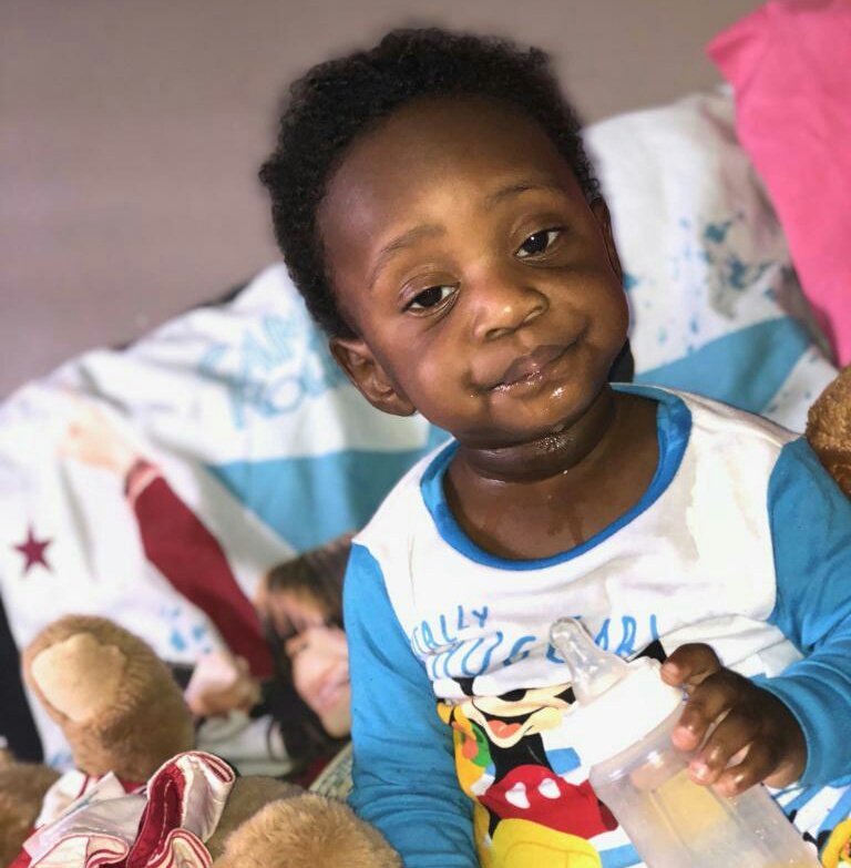 CallMeKobby's tweet photo. All your friends are getting married and you're there saying all men are players. My sister, be there, you'll marry a referee. https://t.co/m8ldH5z4rJ