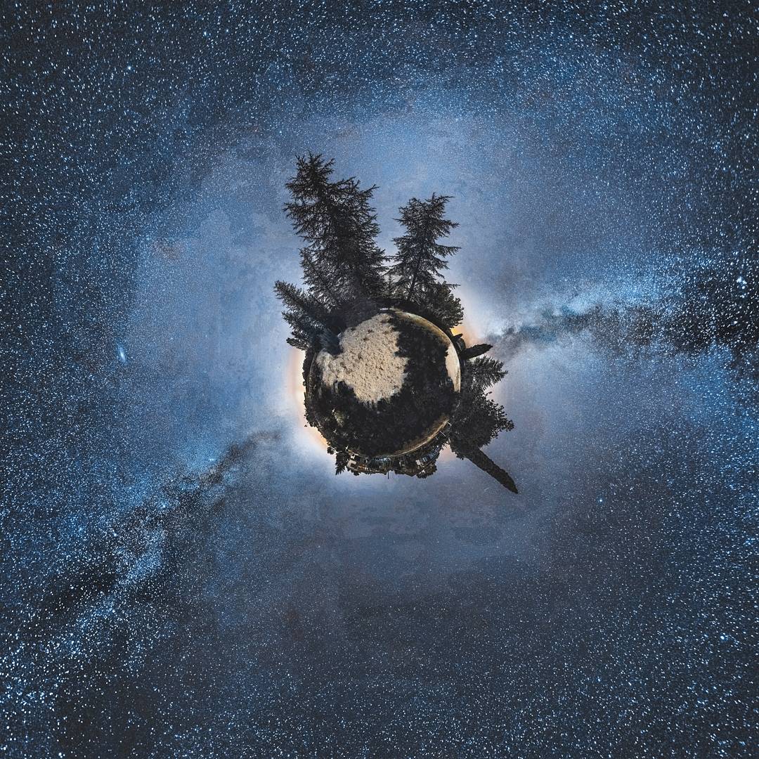 marcruffini's tweet photo. Panorama de 45 photos de nuit avec autopano4 de @kolorcompany 👌 #TinyPlanet https://t.co/W7VUmCqThd