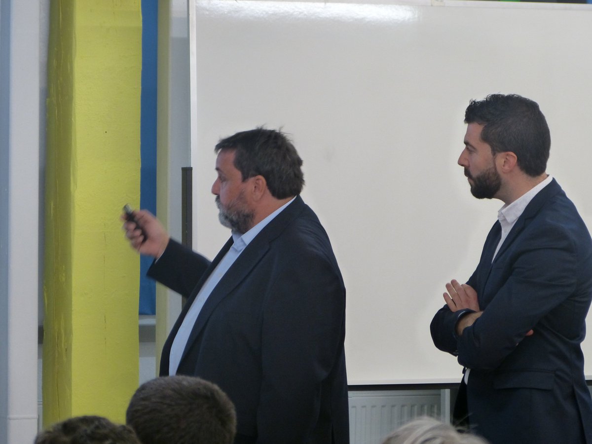 _cuatrovientos's tweet photo. Jornada Informativa @AppSkil para conocer los resultados del proyecto europeo y mejorar las competencias digitales y emprendedoras. Eskerrik asko!!! ;)
https://t.co/KeVUkJhrDZ
@CISTECtech #fpnavarra @biko2 @floridauni @educacion_na https://t.co/FR9Ic5slnS