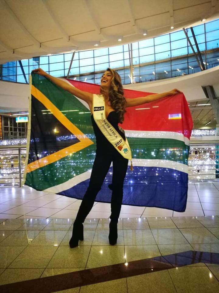 ilisma14569's tweet photo. Never have I been this excited to watch @MissUniverse show! Vote for @DemiLeighNP by retweeting this post! 🙌🏼✨ #MissUniverse #SouthAfrica https://t.co/Rb7DYQqG3Q
