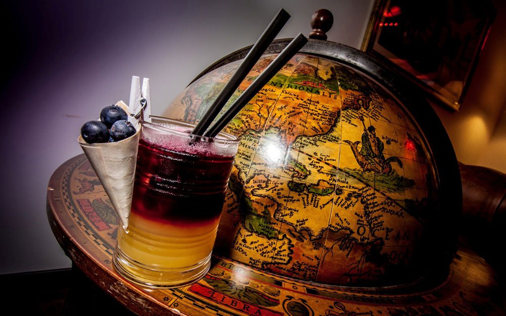 robertamirata's tweet photo. Vuoi scoprire tutti i segreti per diventare un barman o una barlady di successo? Scopri come fare su https://t.co/lc21YYAFOg
#mixology #corsobarman #mixologyacademy #ad https://t.co/9zt0A8ub5C