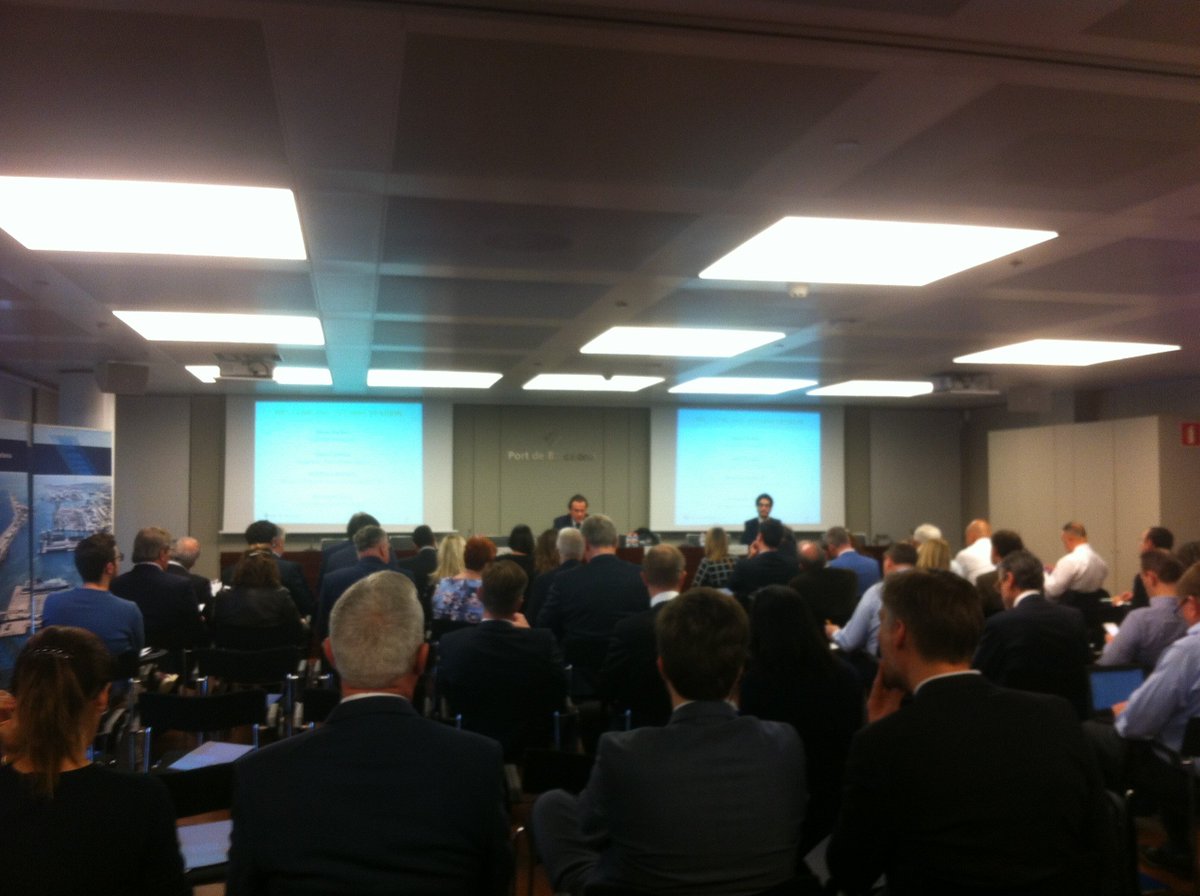 AnneSandretto's tweet photo. #FreightForwardersForum organised by #CLECAT @portofbarcelona JC. CUVELIER head of Digital WG @UnionTLF speaker on topic " Learning from innovation in #logistics " https://t.co/W9e4mIv8MS
